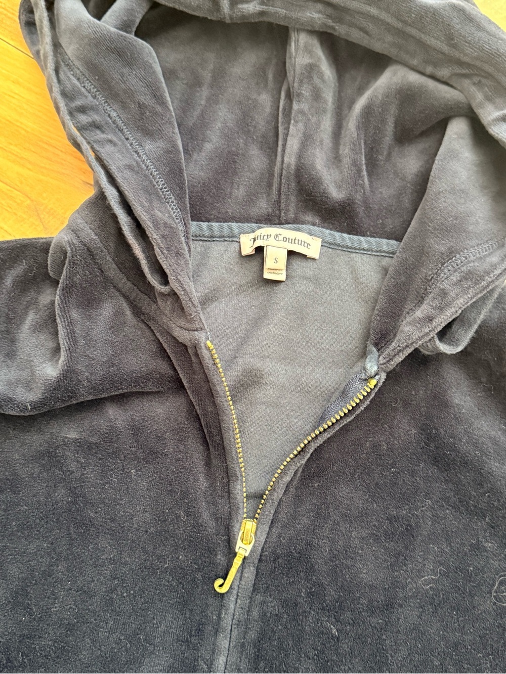 Juicy Couture Navy Velour-Pants with Hoodie Set - Picture 10 of 10
